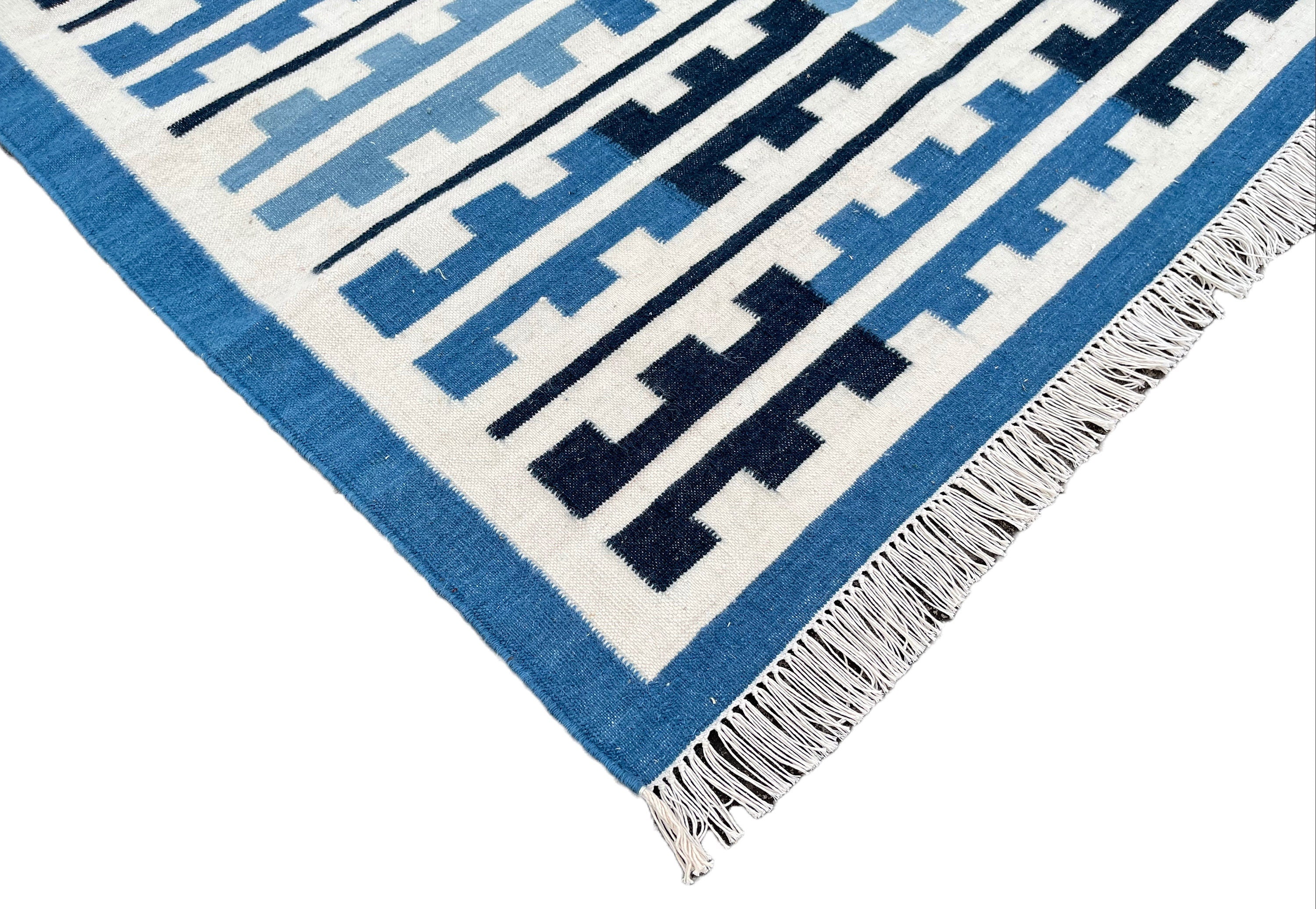 Modern Handmade Woolen Flat Weave Blue And White Runner Rug-6312