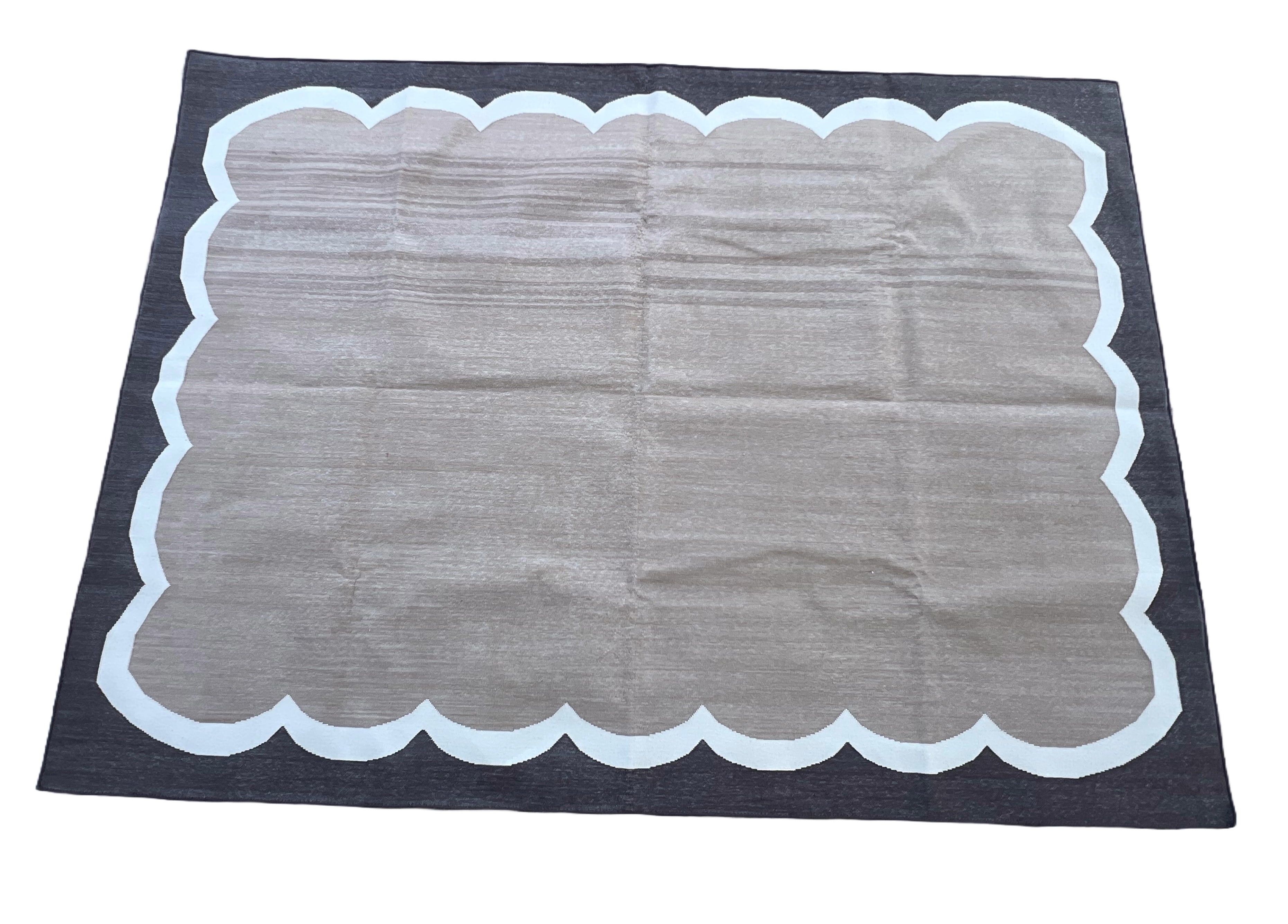 Modern Handmade Cotton Beige, Cream and Coffee Brown Scalloped Rug-6796