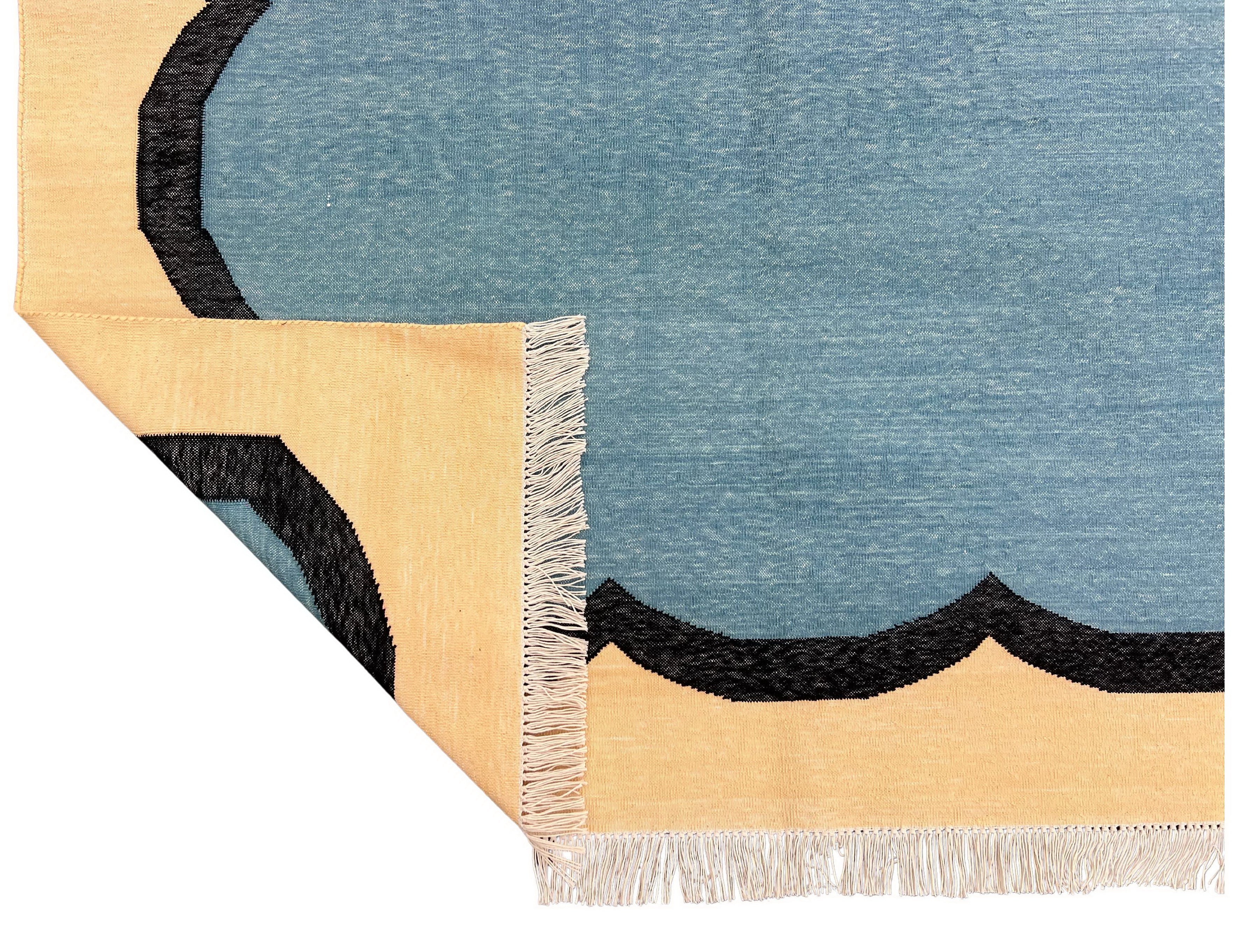 Modern Handmade Cotton Teal Blue, Black and Cream Scalloped Rug-6766