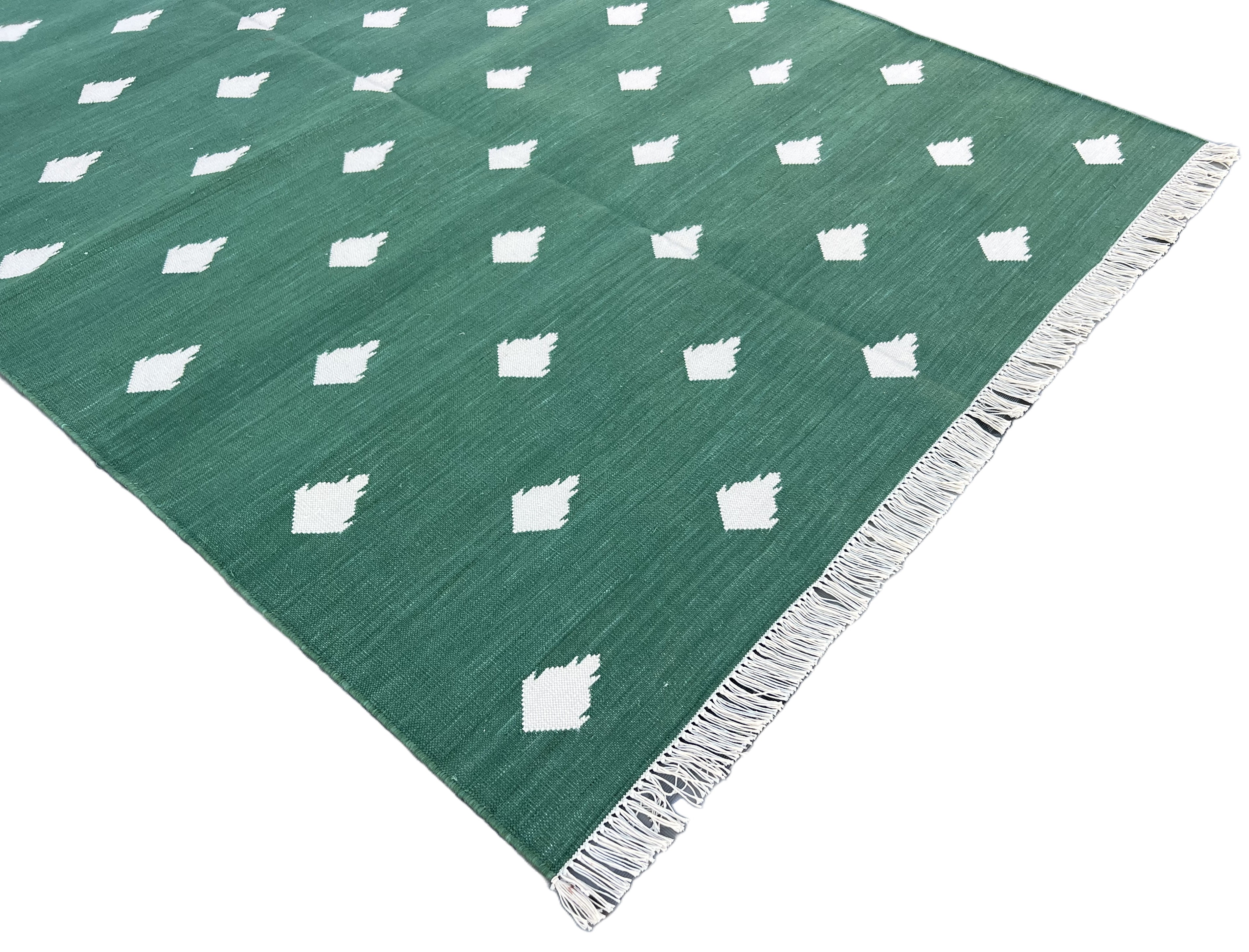 Modern Handmade Cotton Forest Green And White Leaf Patterned Area Rug-6851