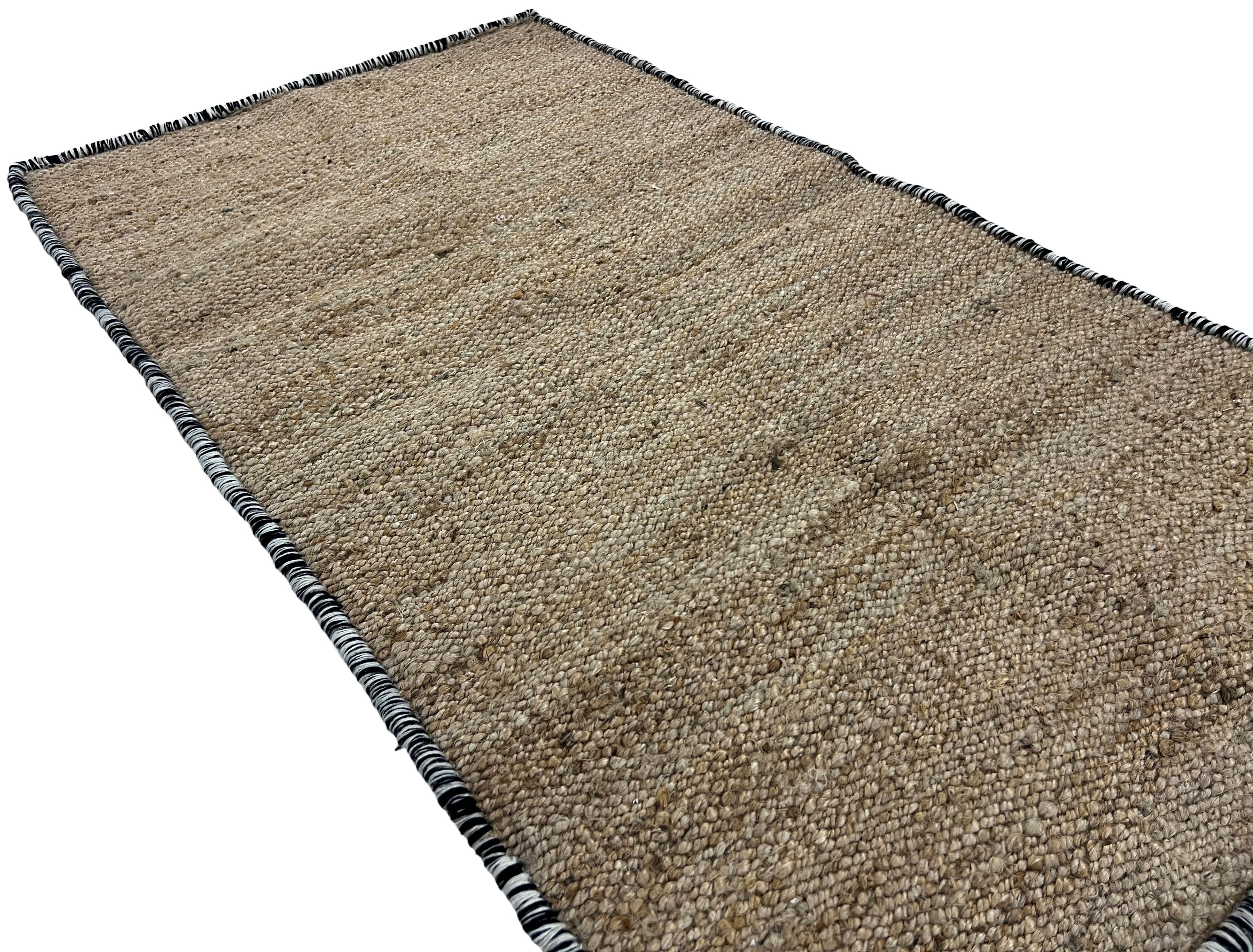Modern Handwoven Natural Jute Kilim Rug with New Zealand Wool Border -8051