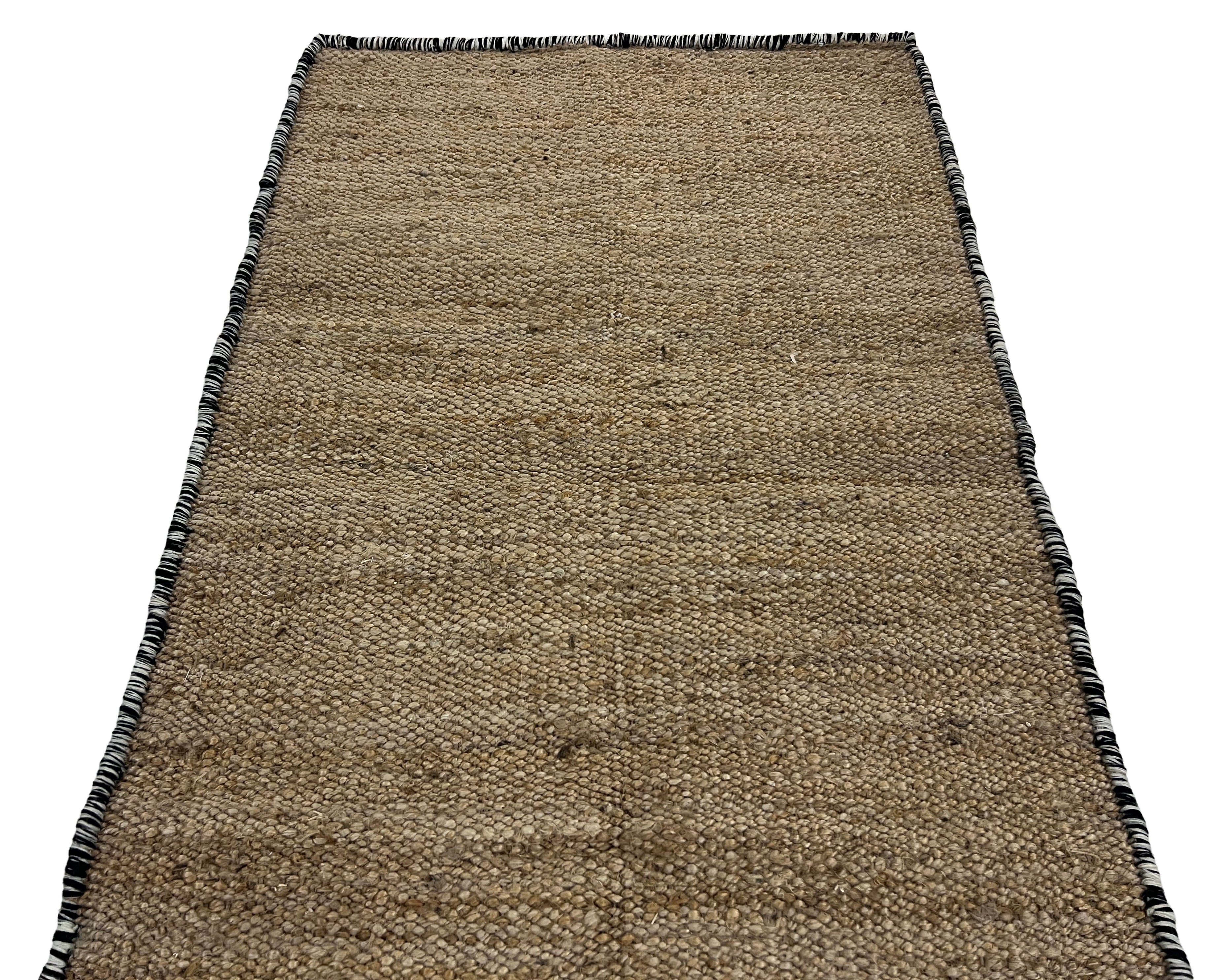 Modern Handwoven Natural Jute Kilim Rug with New Zealand Wool Border -8051