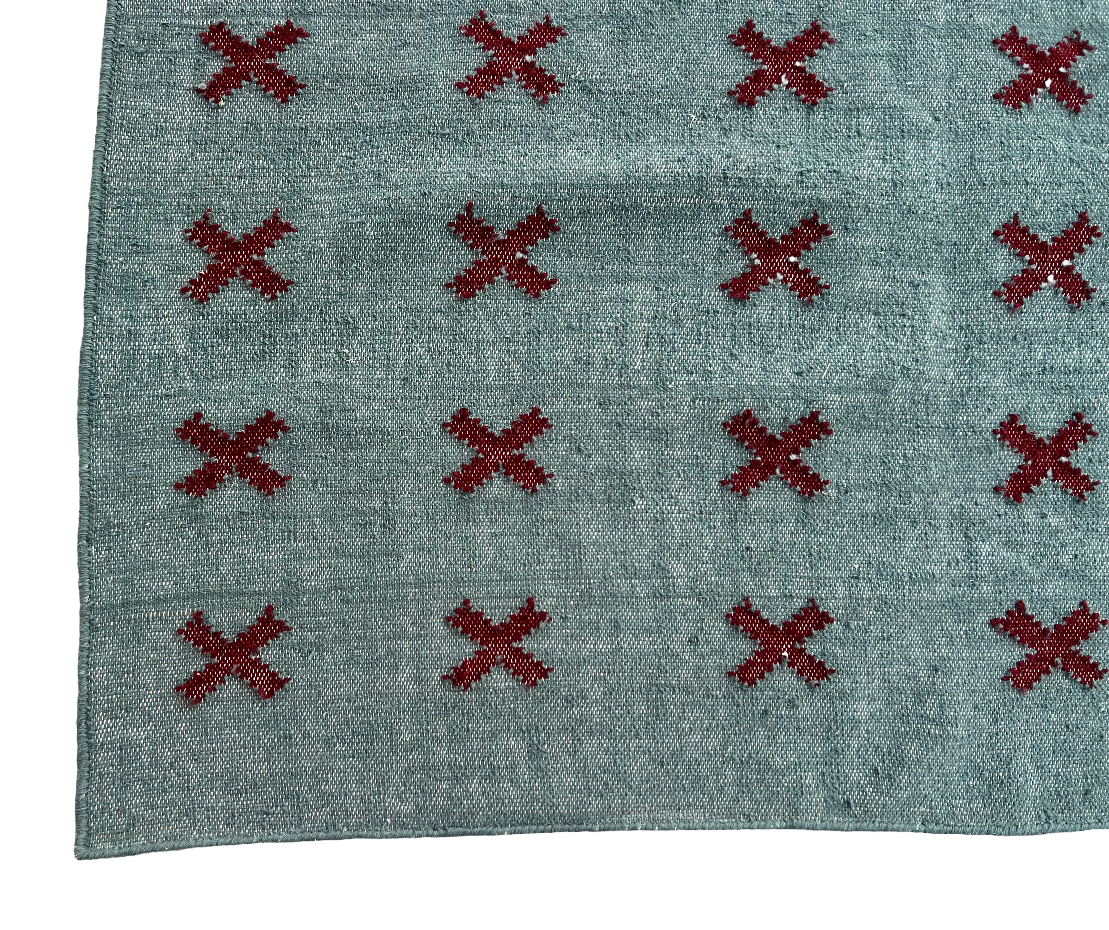 Modern Handmade Woolen Turquoise Blue And Burgundy Cross Pattern Rug-6804