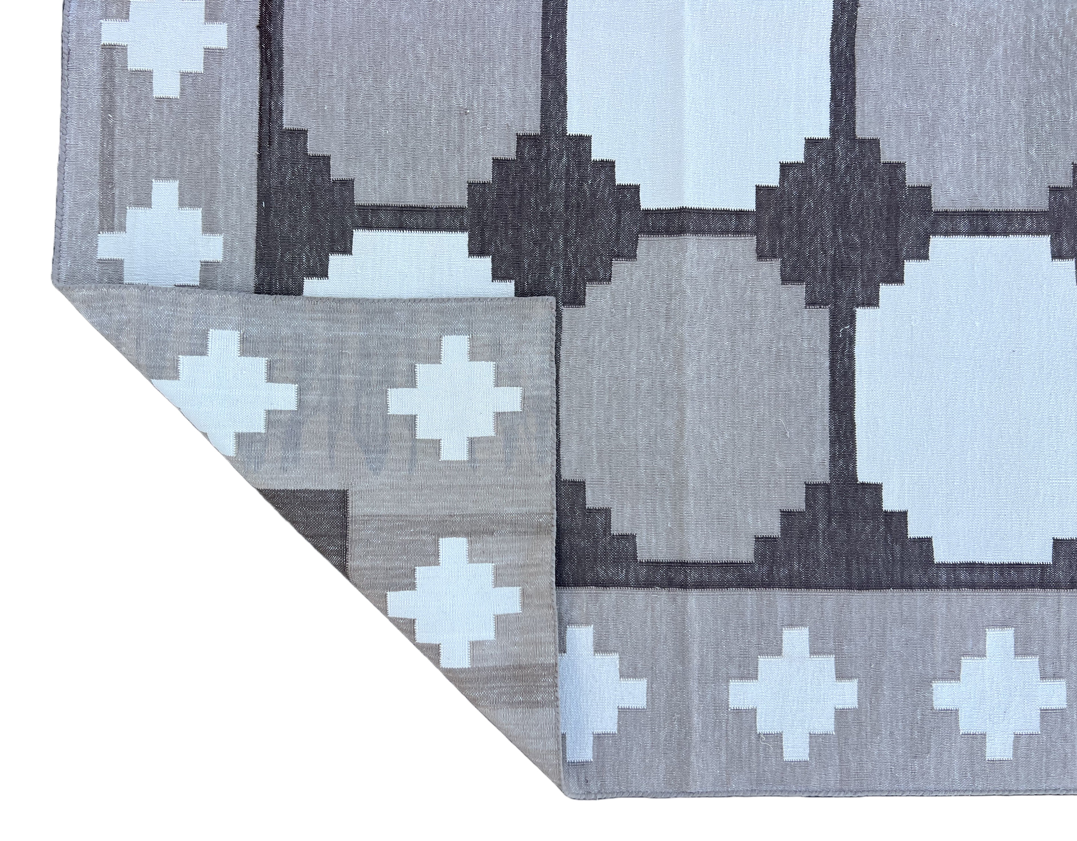 Modern Handmade Cotton Beige And Brown Geometric Swedish Star Rug-6759