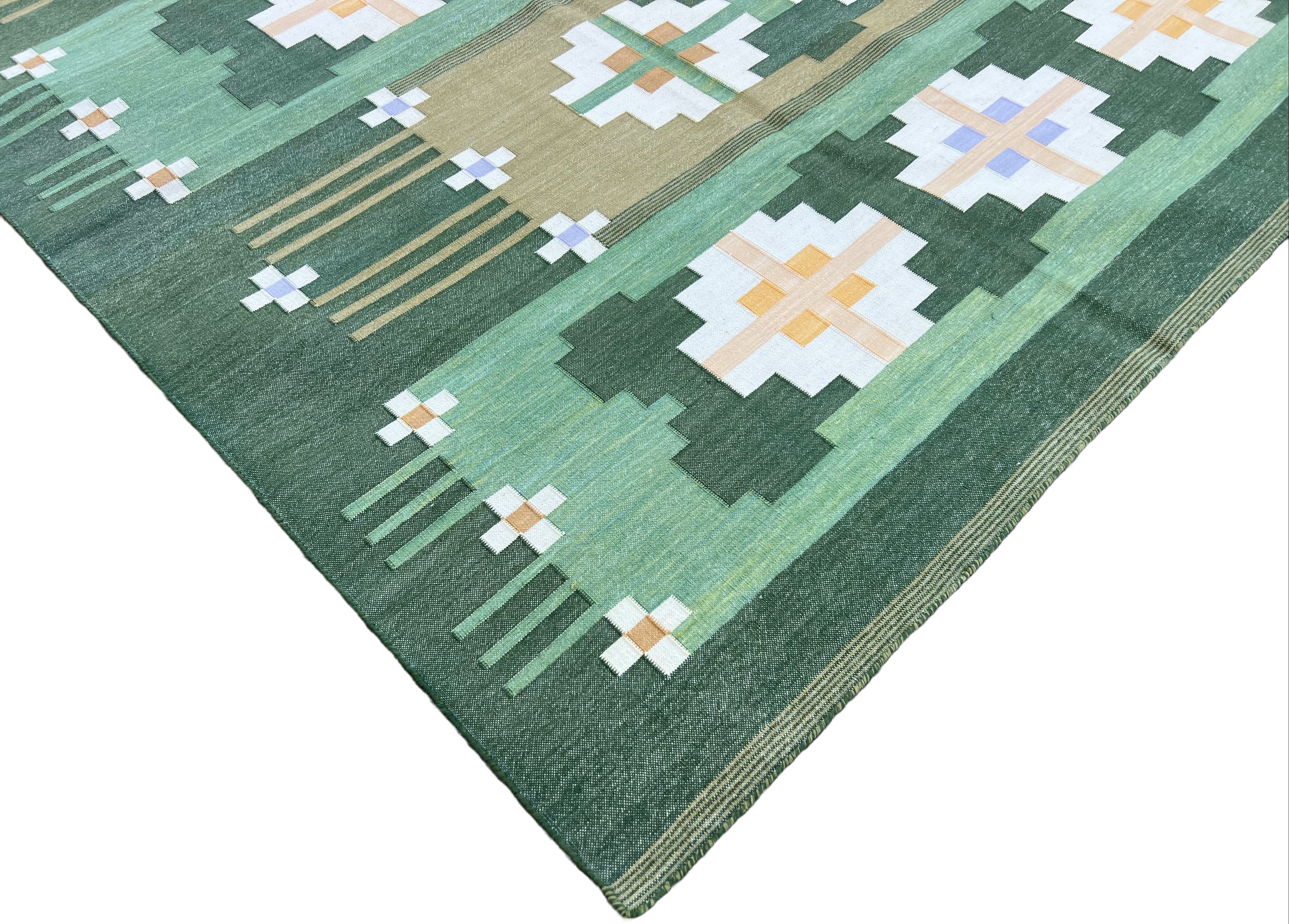 Modern Handmade Cotton Area Flat Weave Rug, Natural Vegetable Dyed, Green Geometric Indian Dhurrie