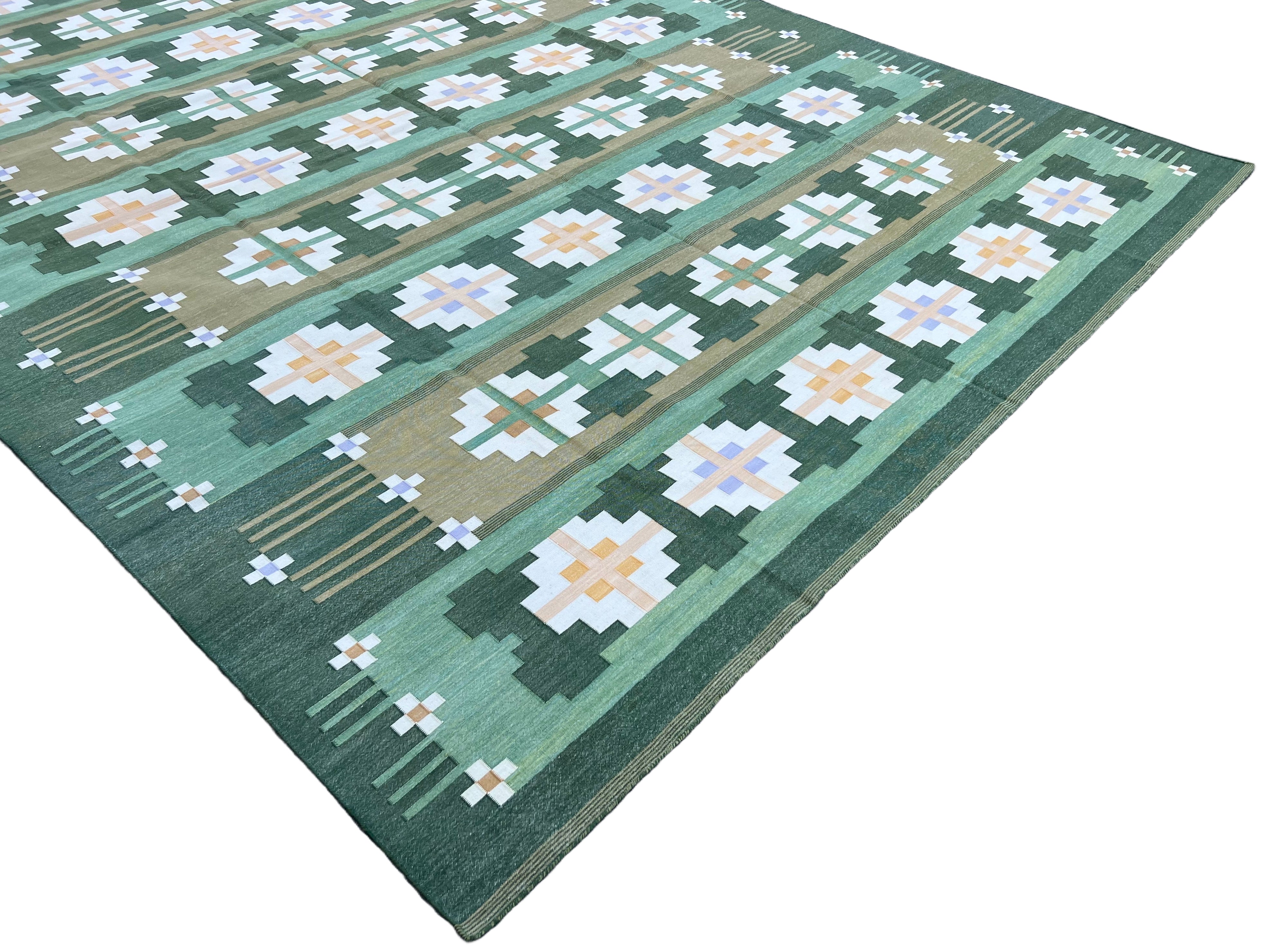 Modern Handmade Cotton Area Flat Weave Rug, Natural Vegetable Dyed, Green Geometric Indian Dhurrie