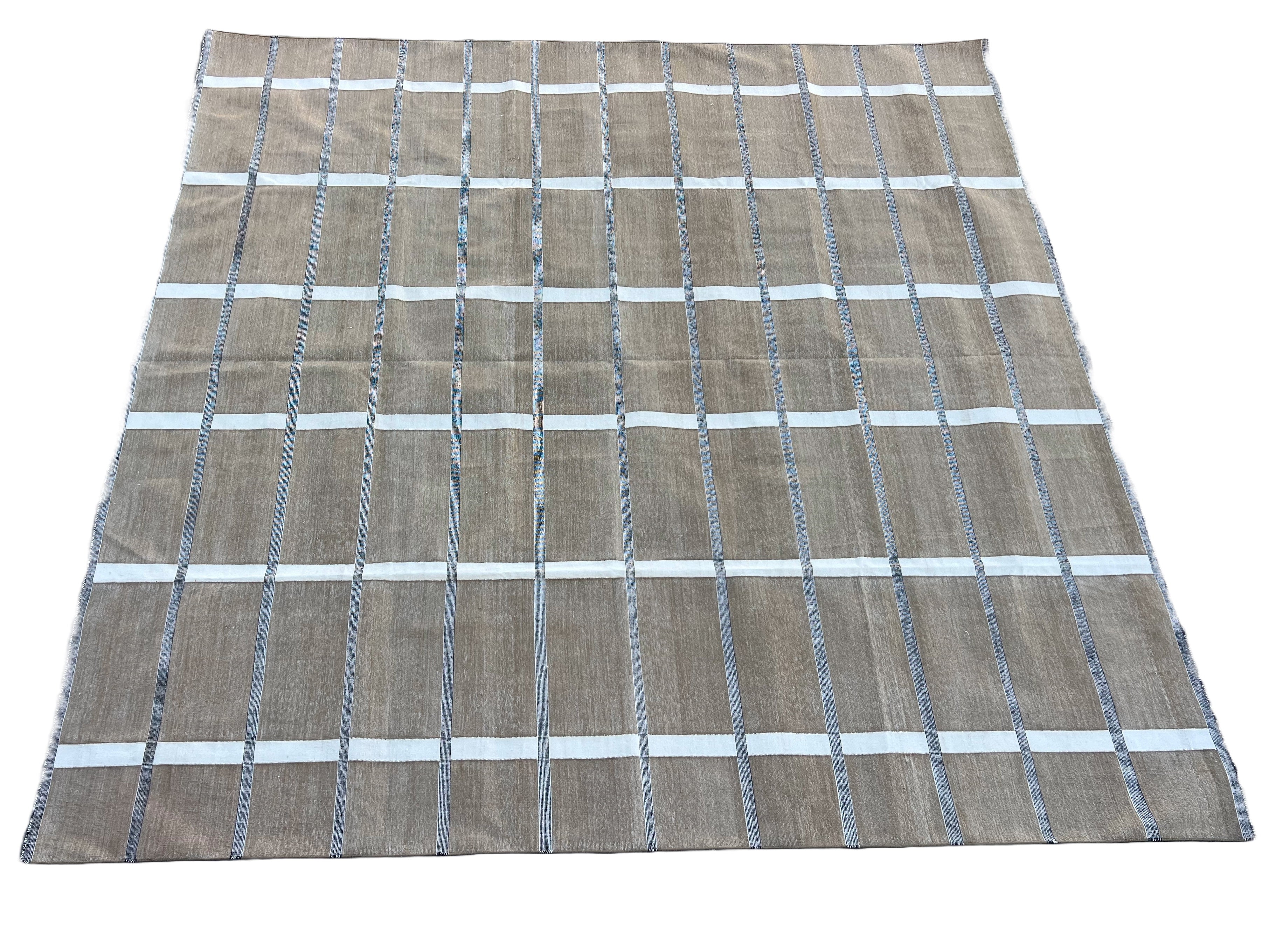 Modern Handmade Cotton Area Flat Weave Rug, Beige And Cream Checked Indian Dhurrie-6725