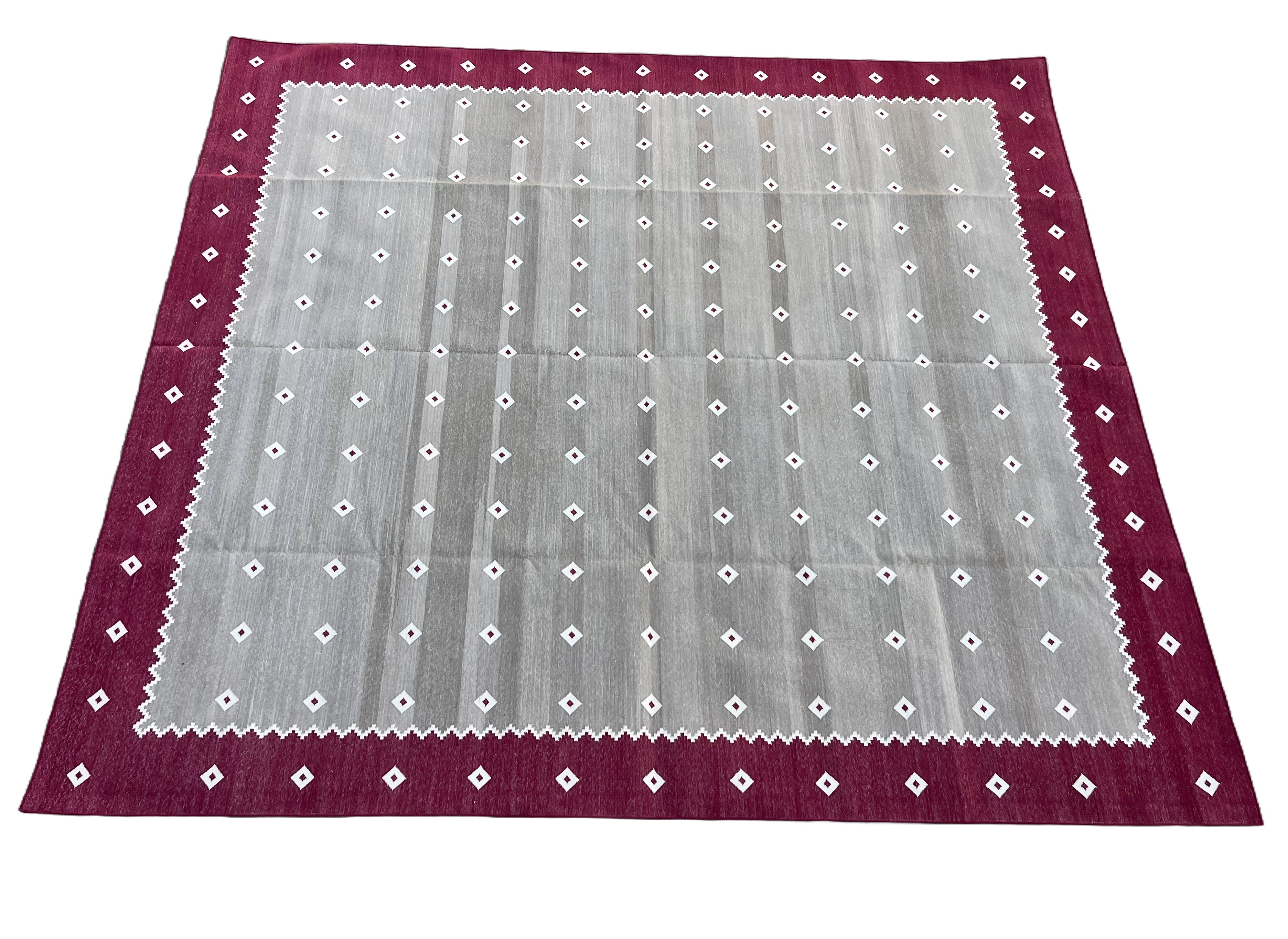 Modern Handmade Cotton Area Flat Weave Rug, Beige, Cream And Pink Diamond Indian Dhurrie-6728