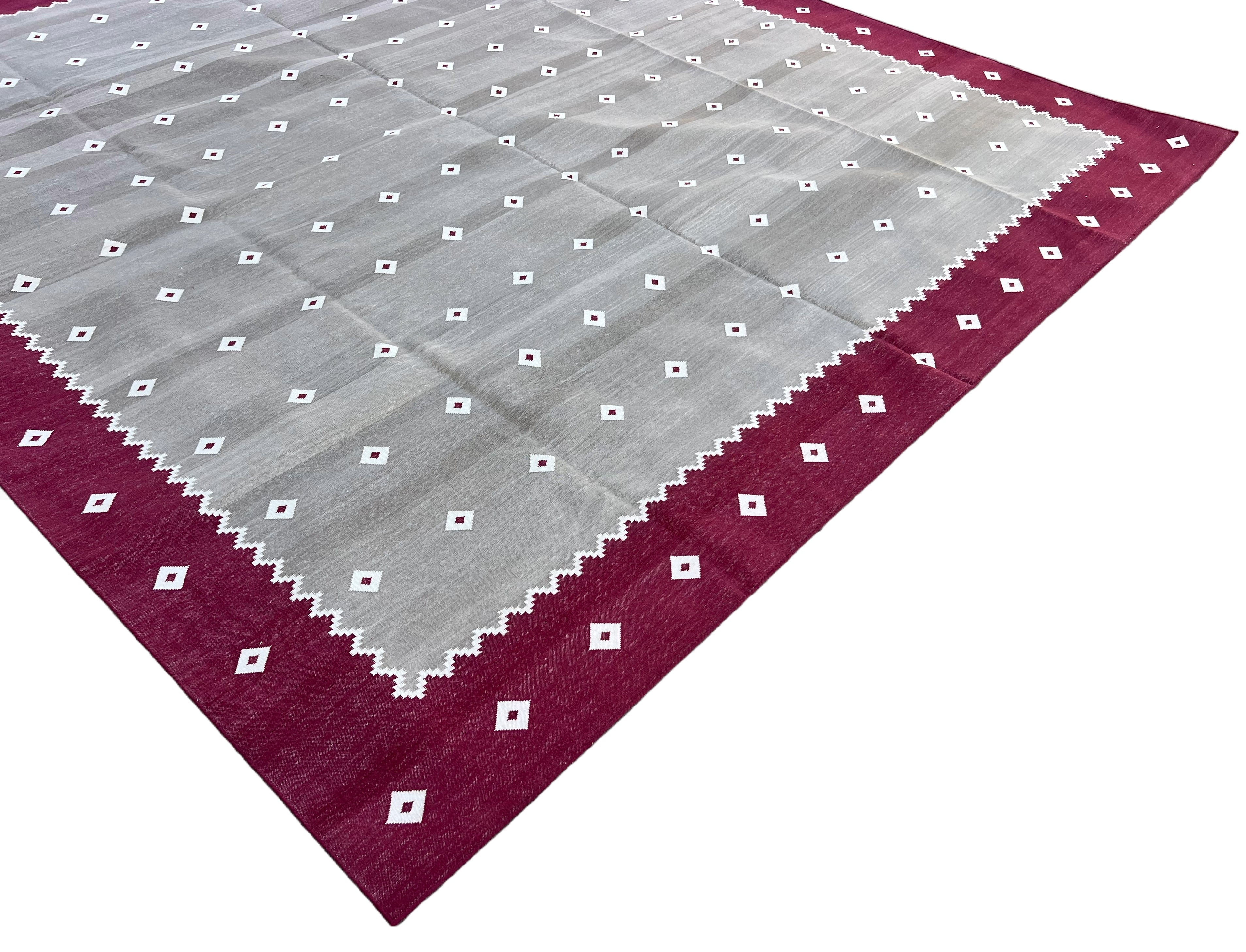 Modern Handmade Cotton Area Flat Weave Rug, Beige, Cream And Pink Diamond Indian Dhurrie-6728
