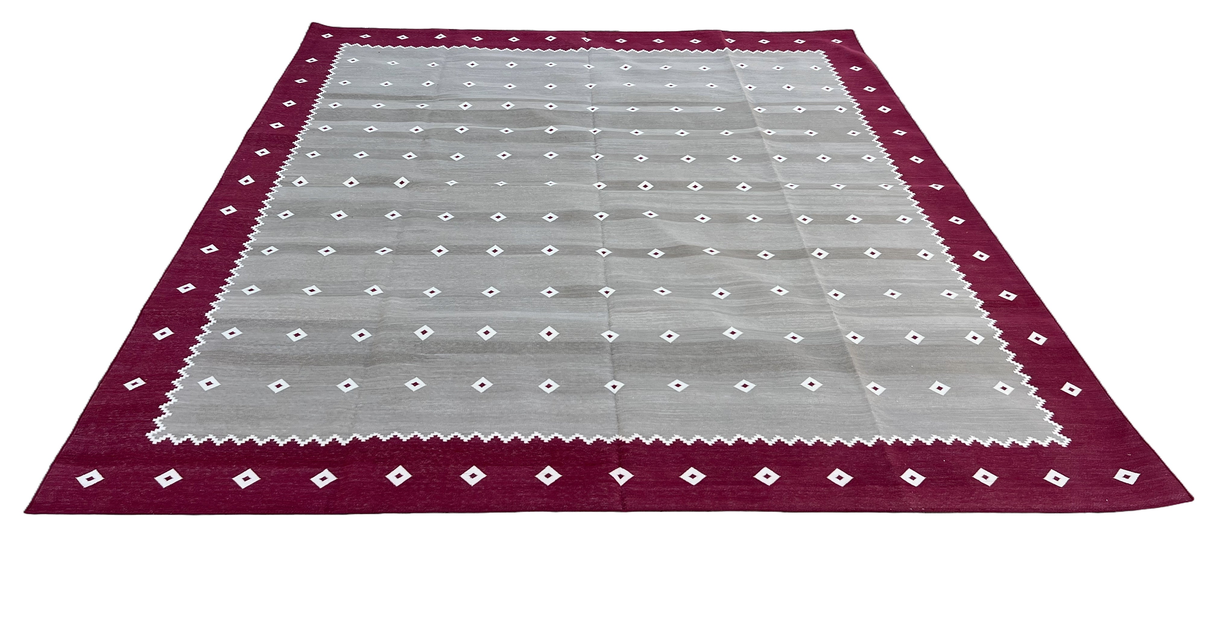 Modern Handmade Cotton Area Flat Weave Rug, Beige, Cream And Pink Diamond Indian Dhurrie-6728