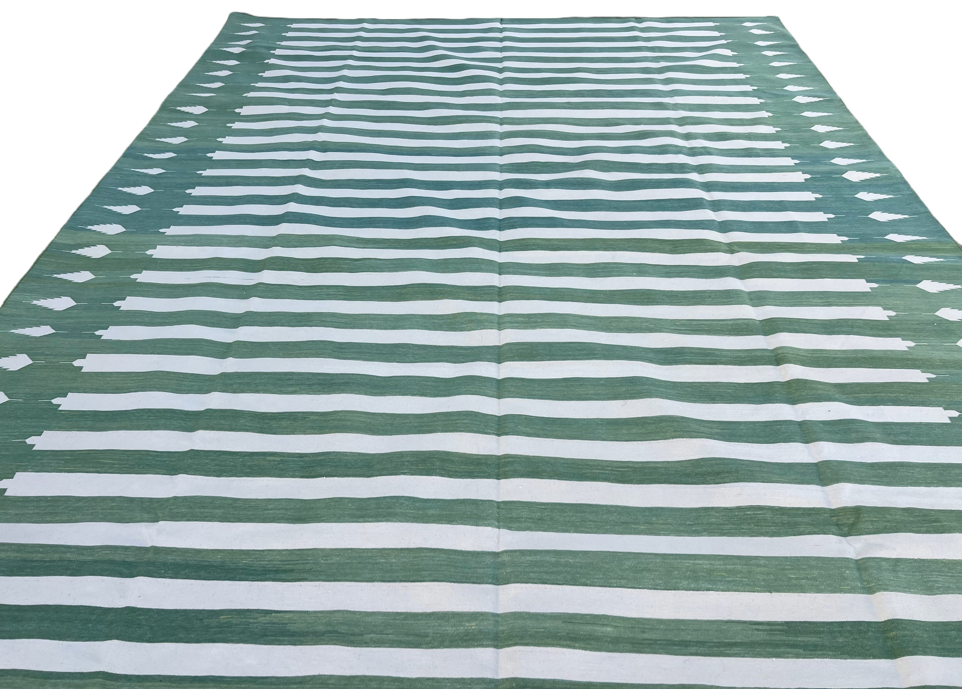Modern Handmade Cotton Forest Green And Cream Arrow Striped Rug-6729