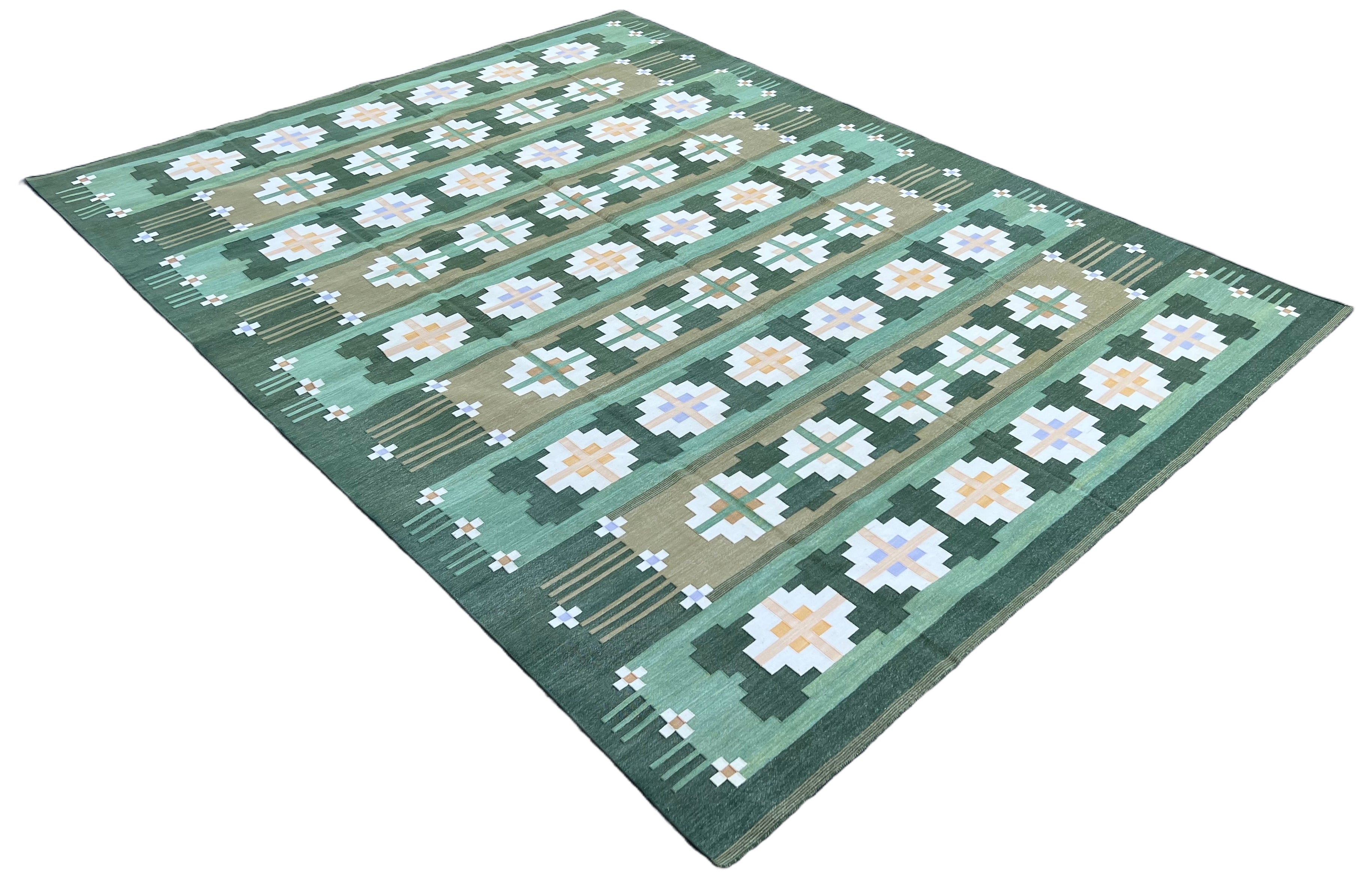 Modern Handmade Cotton Area Flat Weave Rug, Natural Vegetable Dyed, Green Geometric Indian Dhurrie