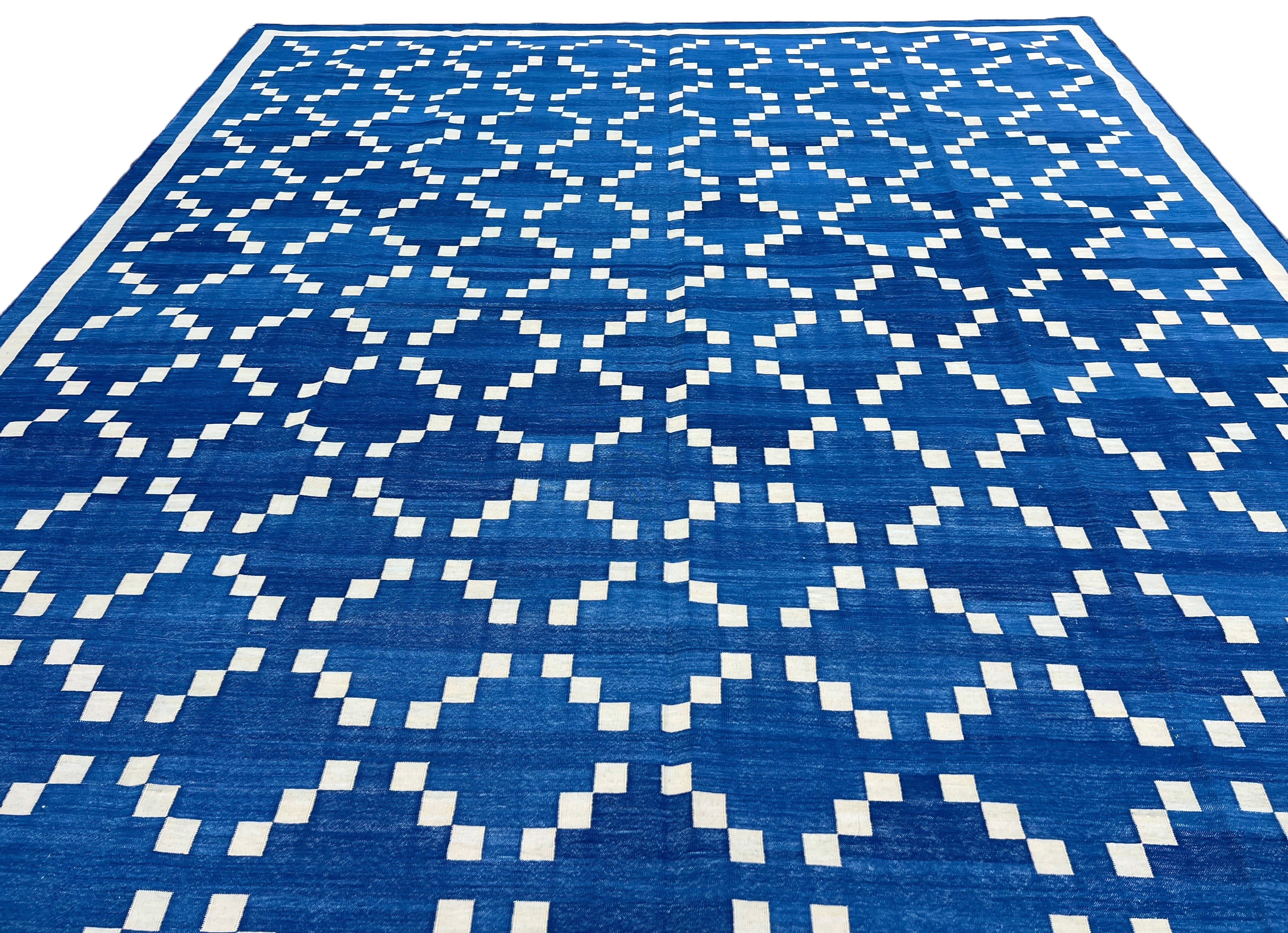 Modern Handmade Cotton Indigo Blue And Cream Diamond Rug-6738
