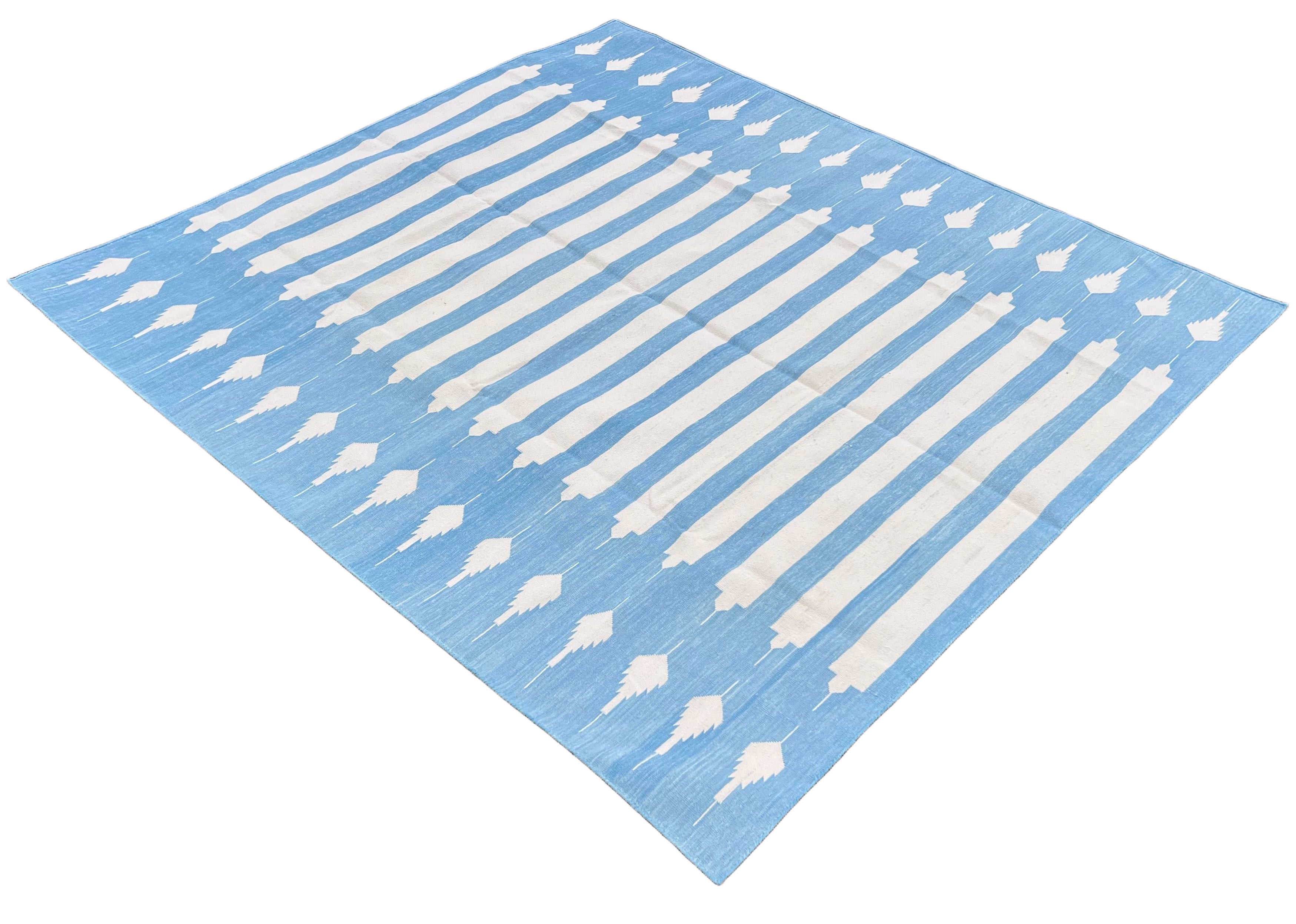 Modern Handmade Cotton Sky Blue And White Arrow Striped Rug-6747