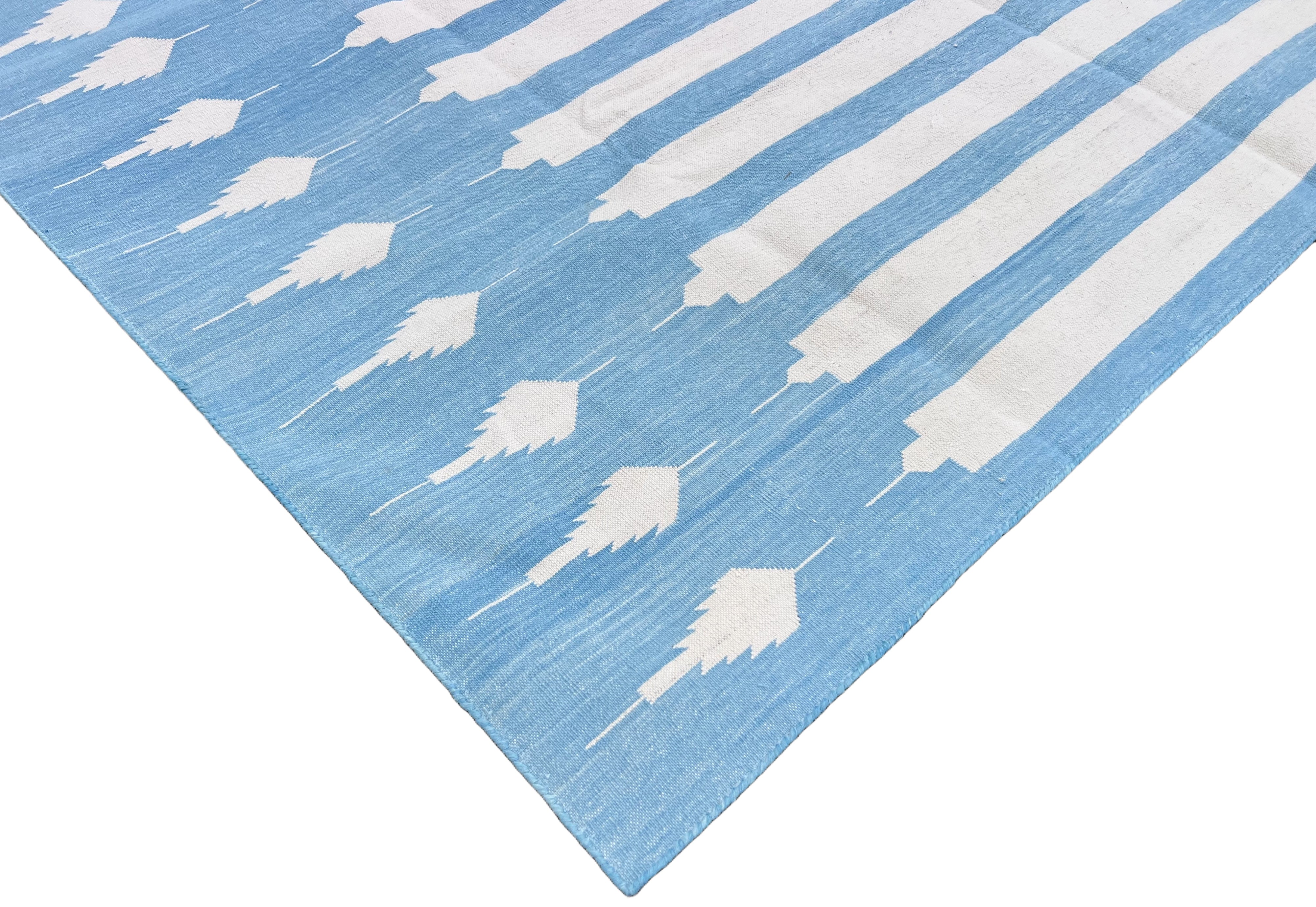 Modern Handmade Cotton Sky Blue And White Arrow Striped Rug-6747