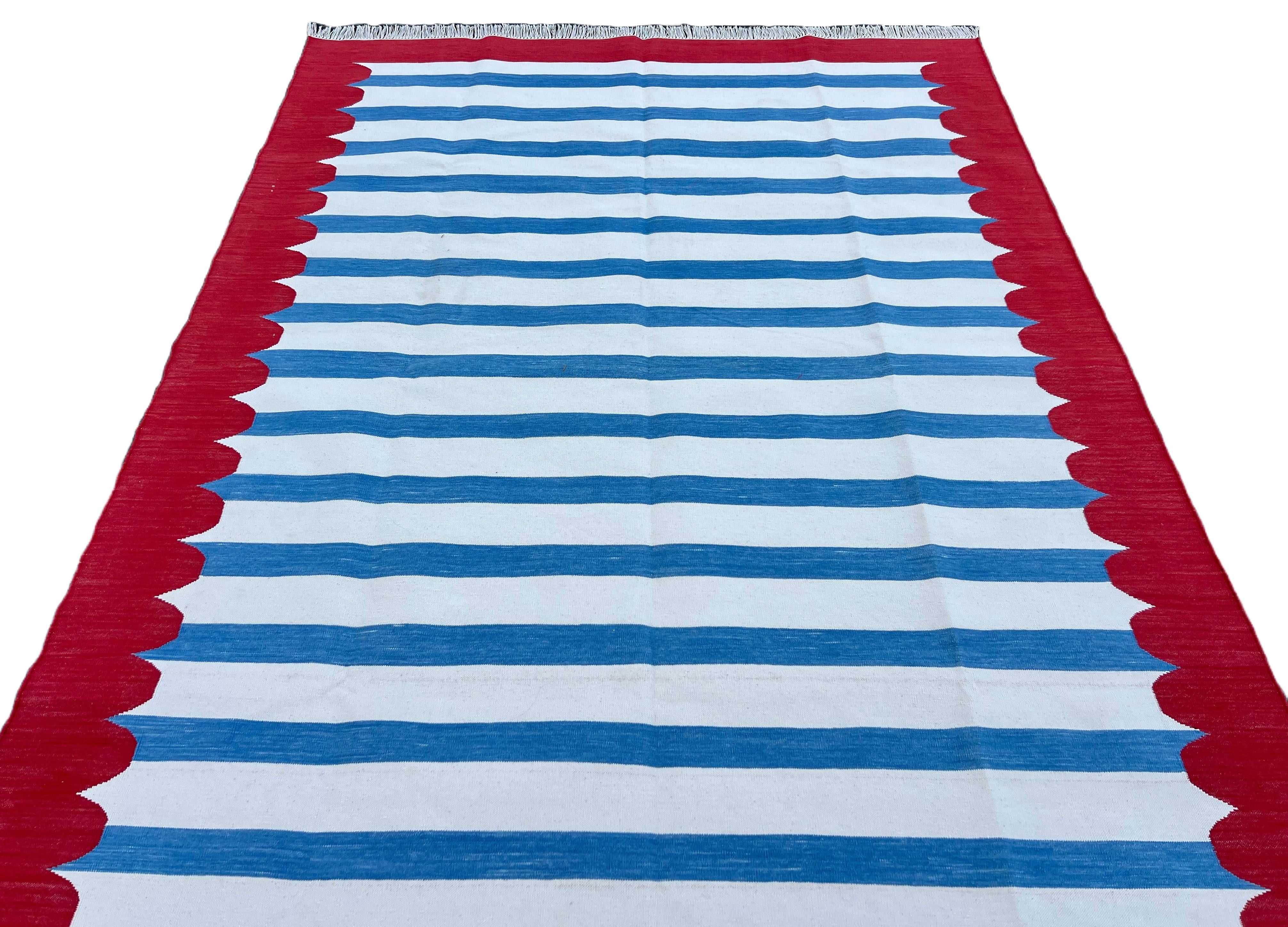 Modern Handmade Cotton Blue, White And Red Scalloped Striped Area Rug-6769