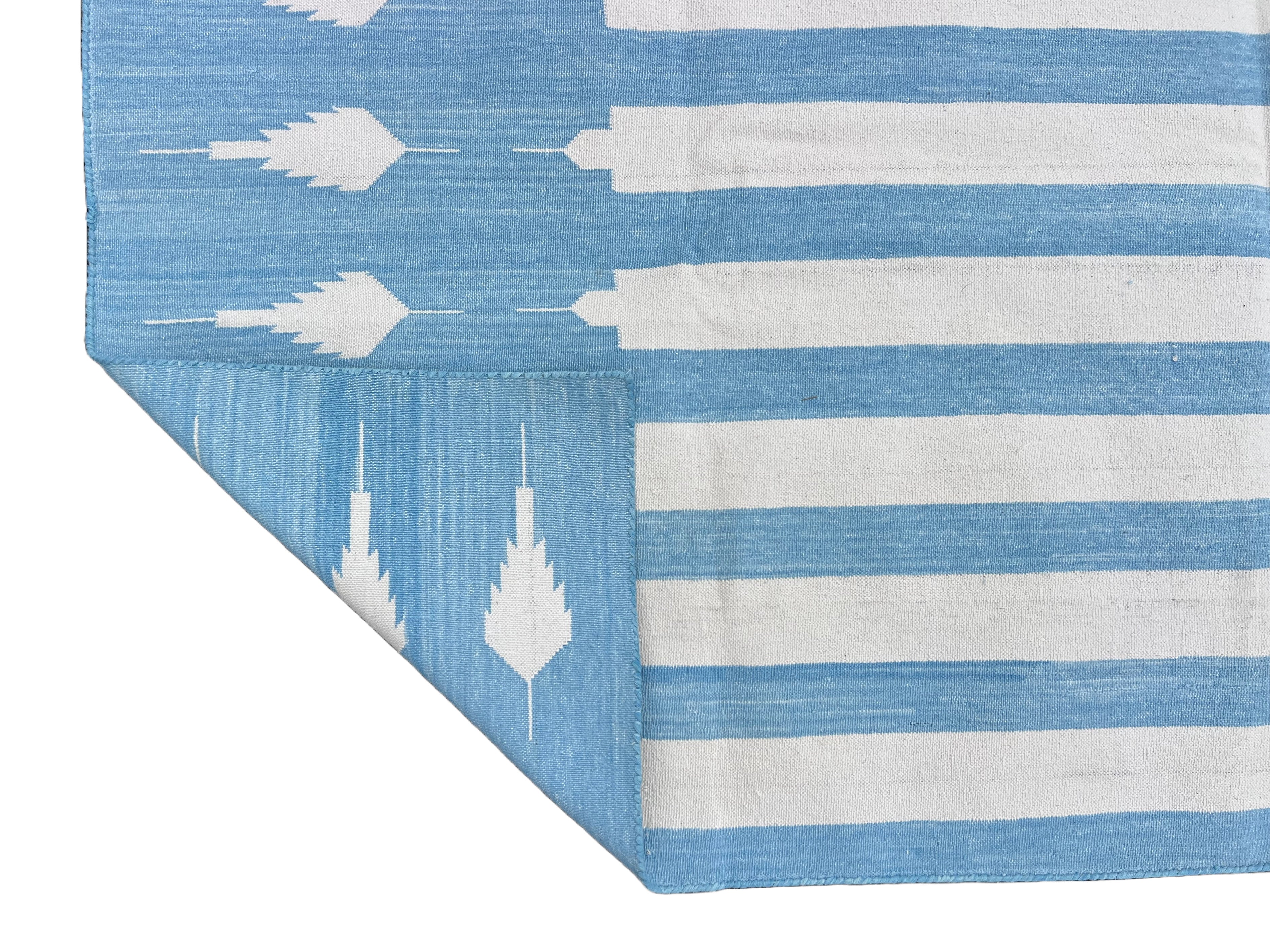Modern Handmade Cotton Sky Blue And White Arrow Striped Rug-6747