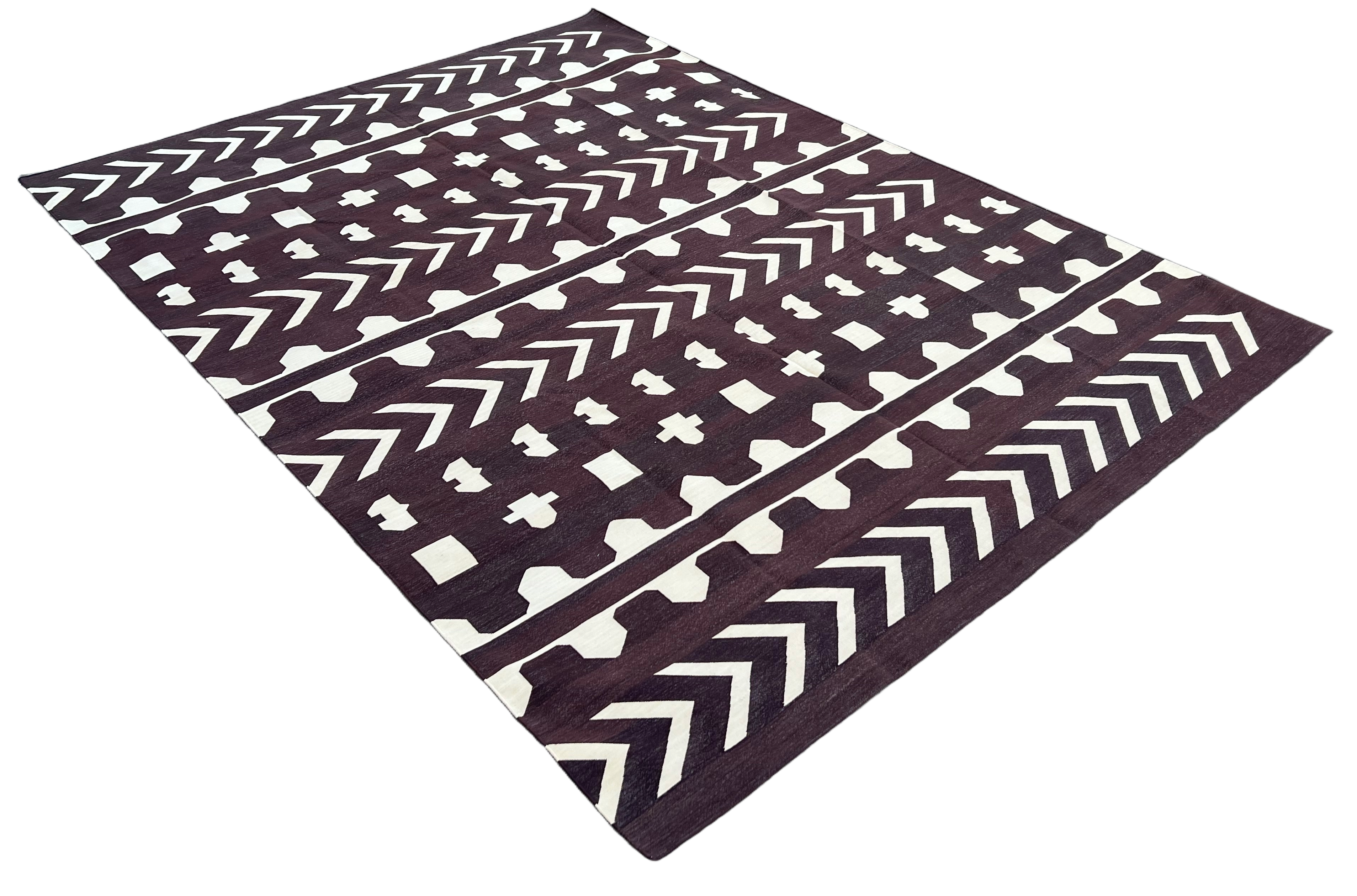Handmade Cotton Dark Coffee Brown And Cream Geometric Rug for Evotia Tuliau in Size 280x280cm