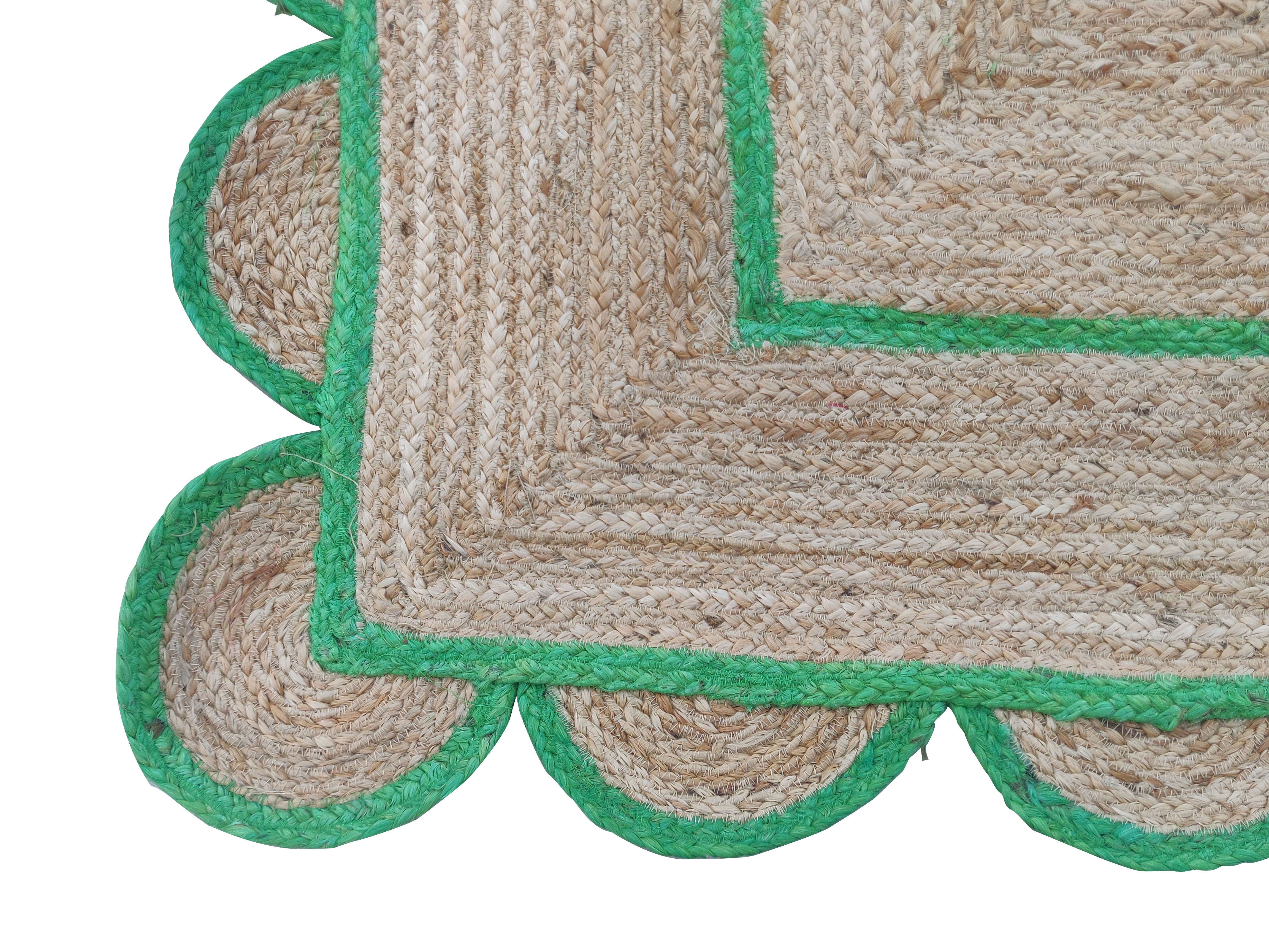 Modern Handmade Natural Jute Scalloped Rug Dhurrie with a Green Border -8001