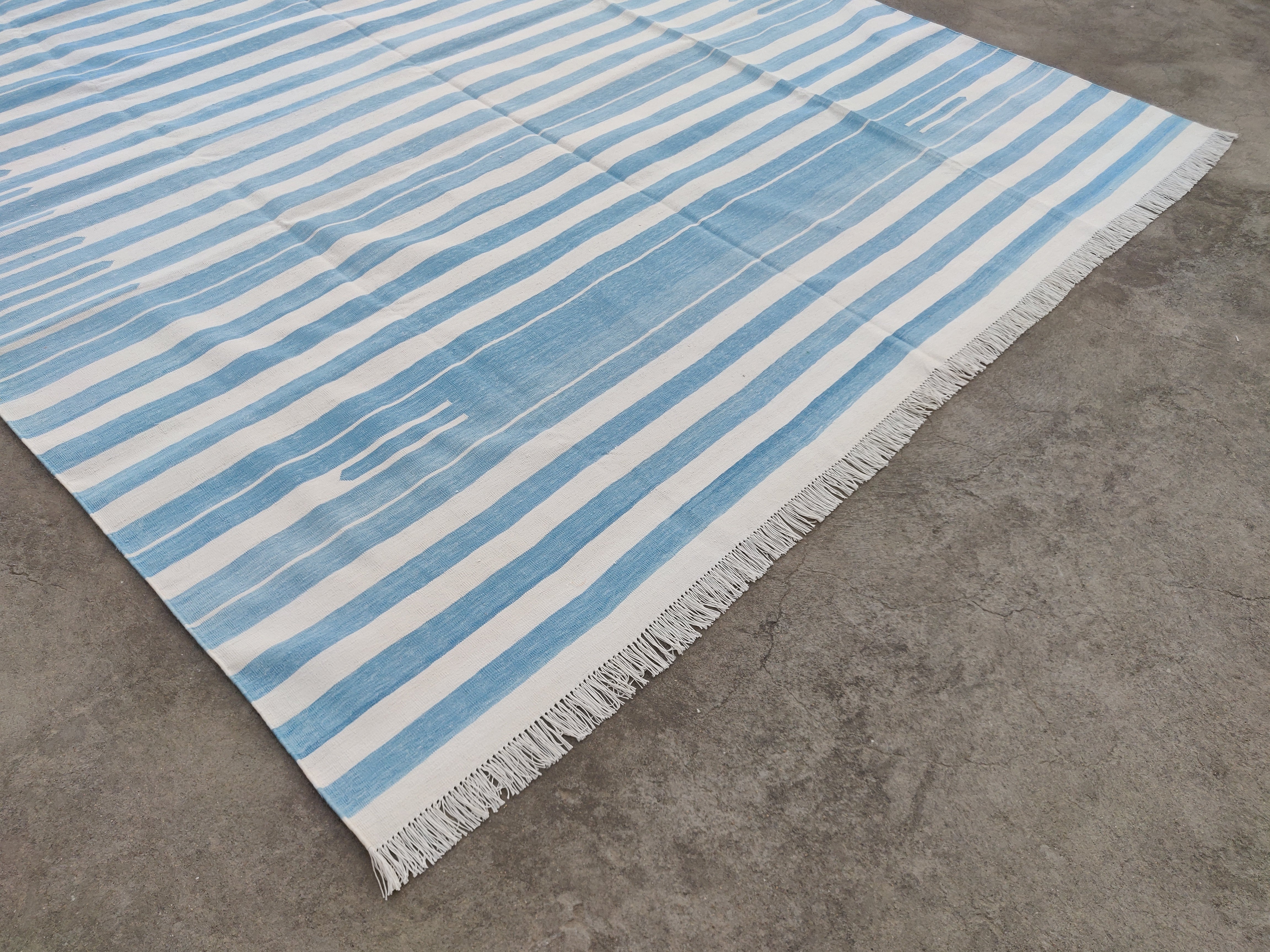 Modern Handmade Cotton Blue And White Candle Striped Rug-6256