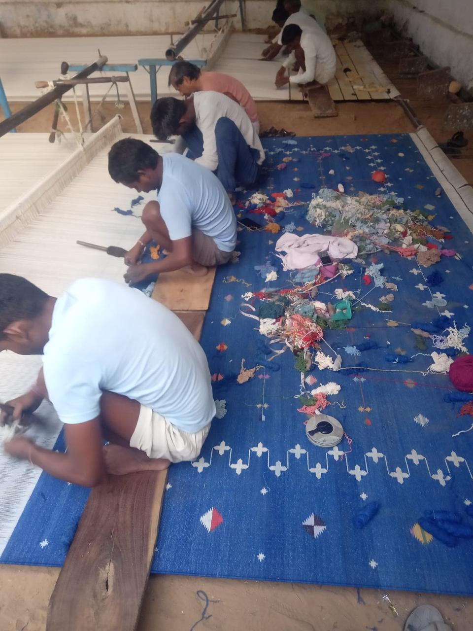 Modern Handmade Cotton Indigo Blue And White Shooting Star Rug-6198