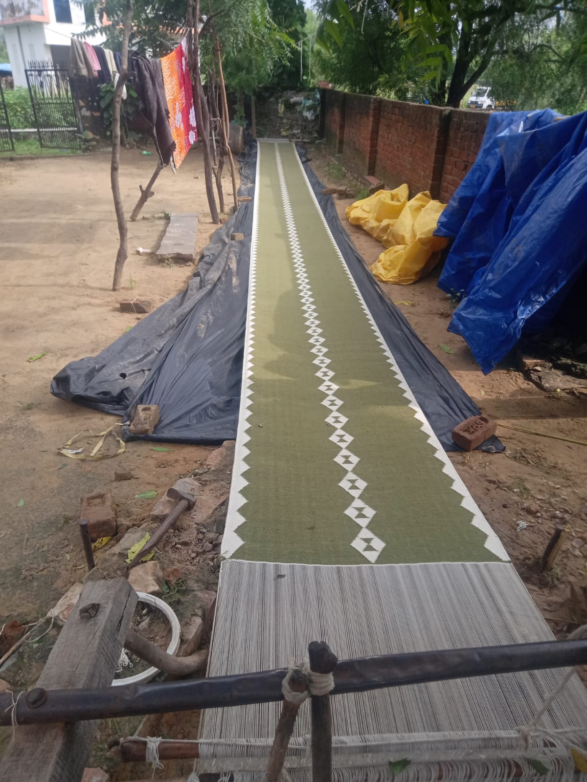 Modern Handmade New Zealand Wool Dark Olive Green And White Geometric Runner-6756