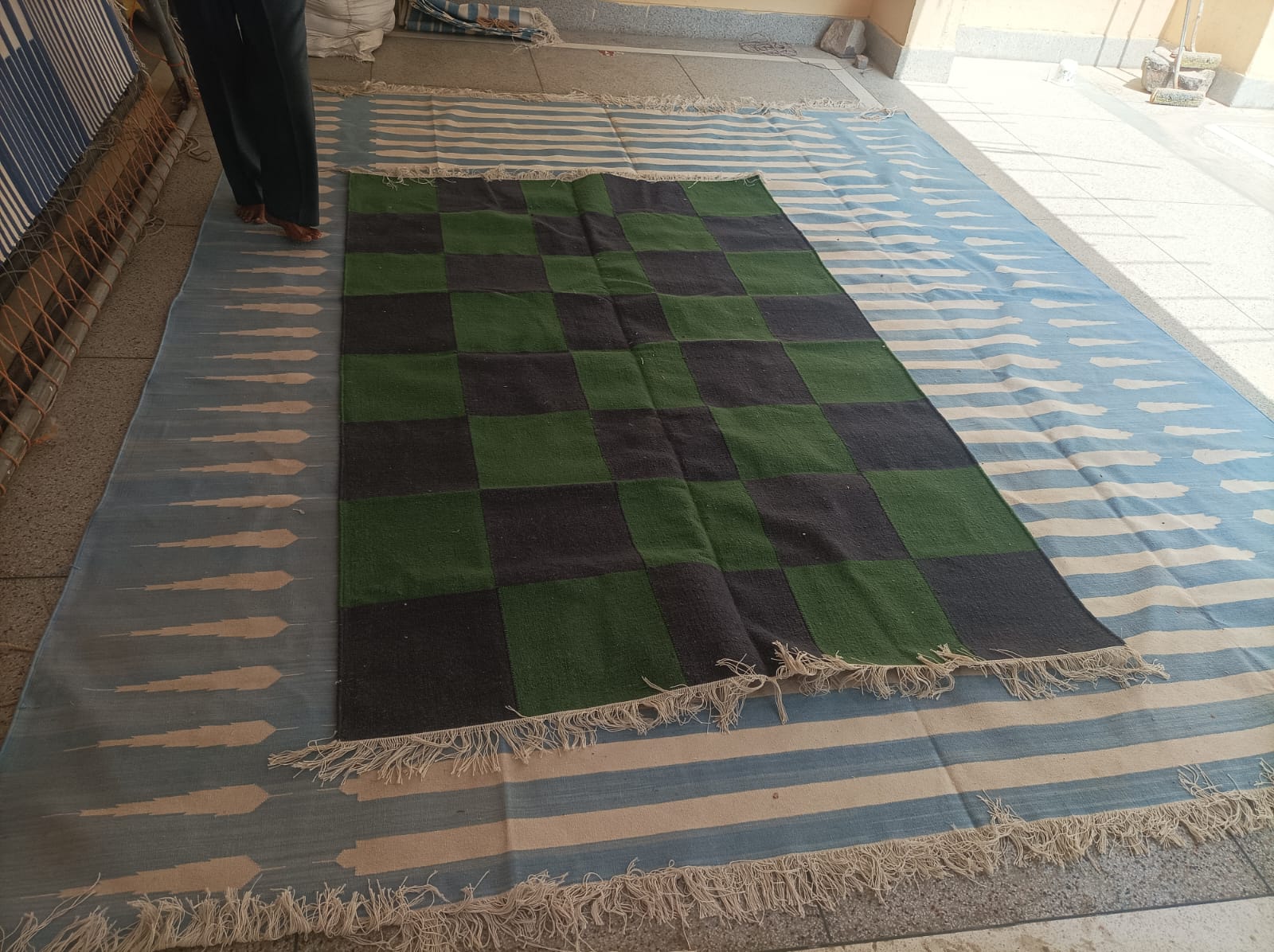 Modern Handmade New Zealand Wool Forest Green And Greyish Blue Checker Board Area Rug-6827