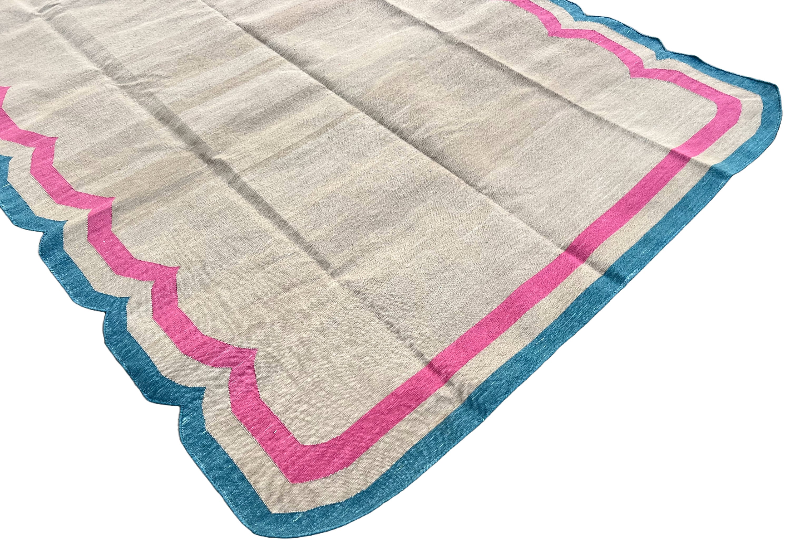 Modern Handmade Cotton Scalloped Rugs