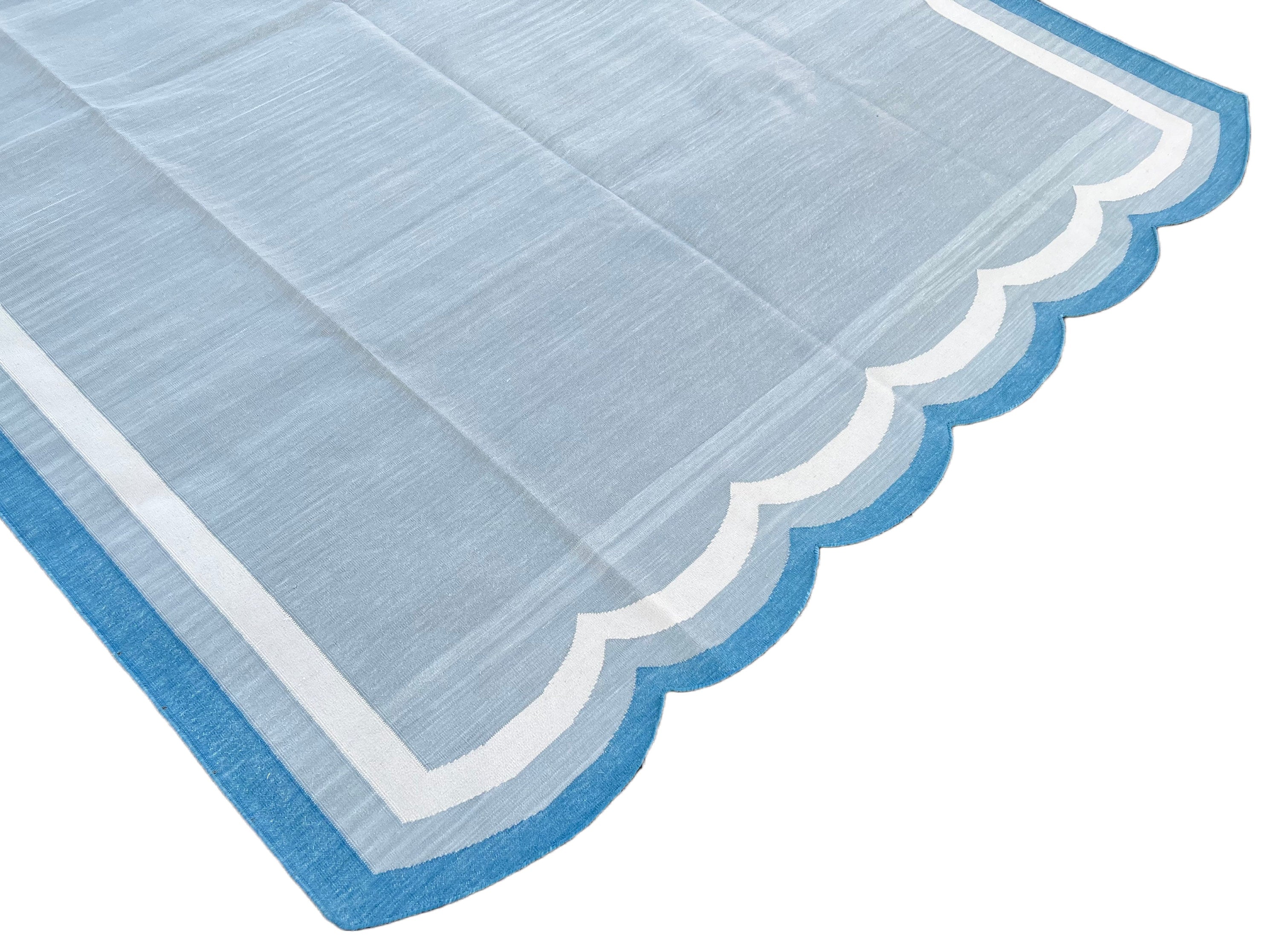 Modern Handmade Cotton Scalloped Rug