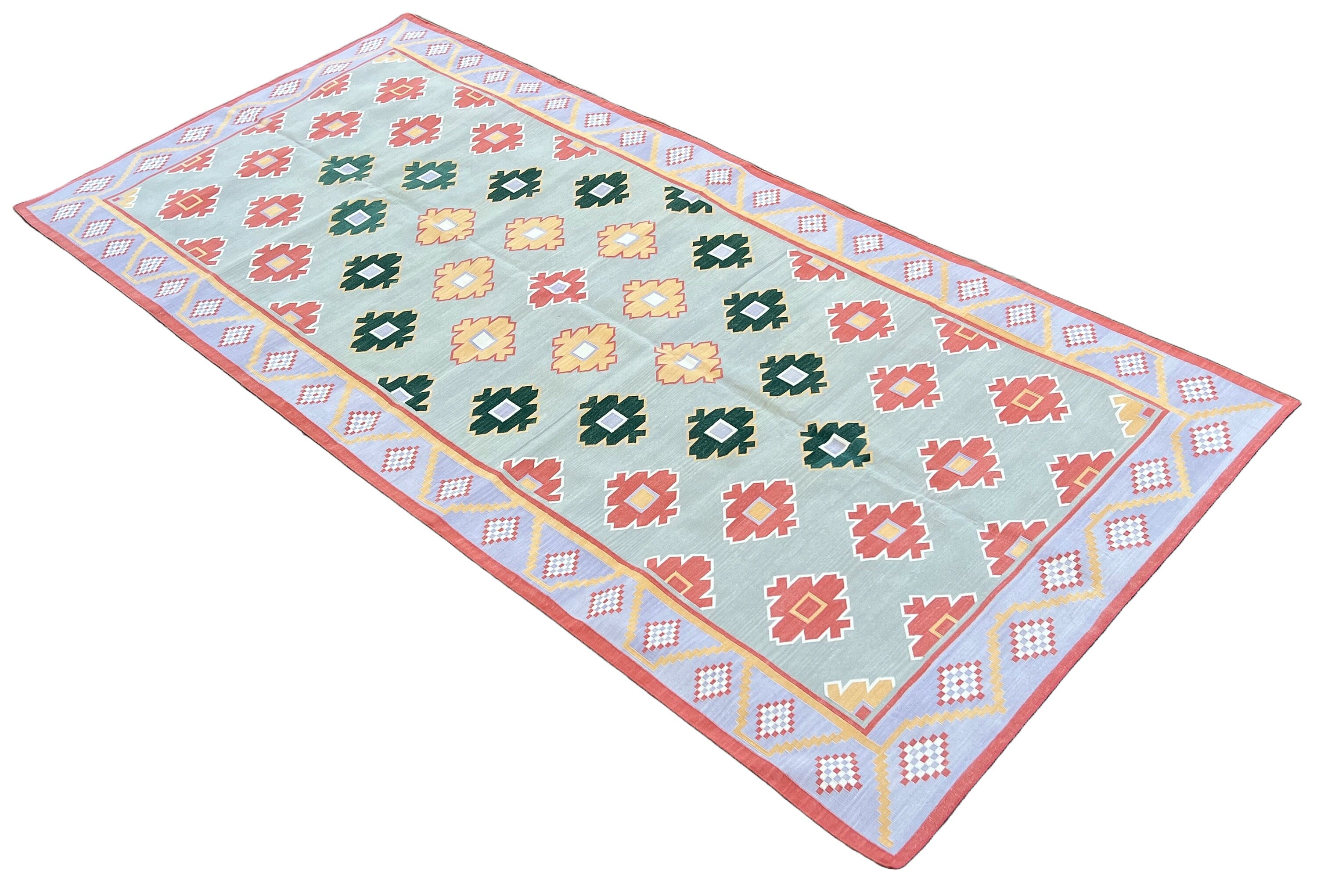 Modern Handmade Cotton Geomatric/ Star  Rug