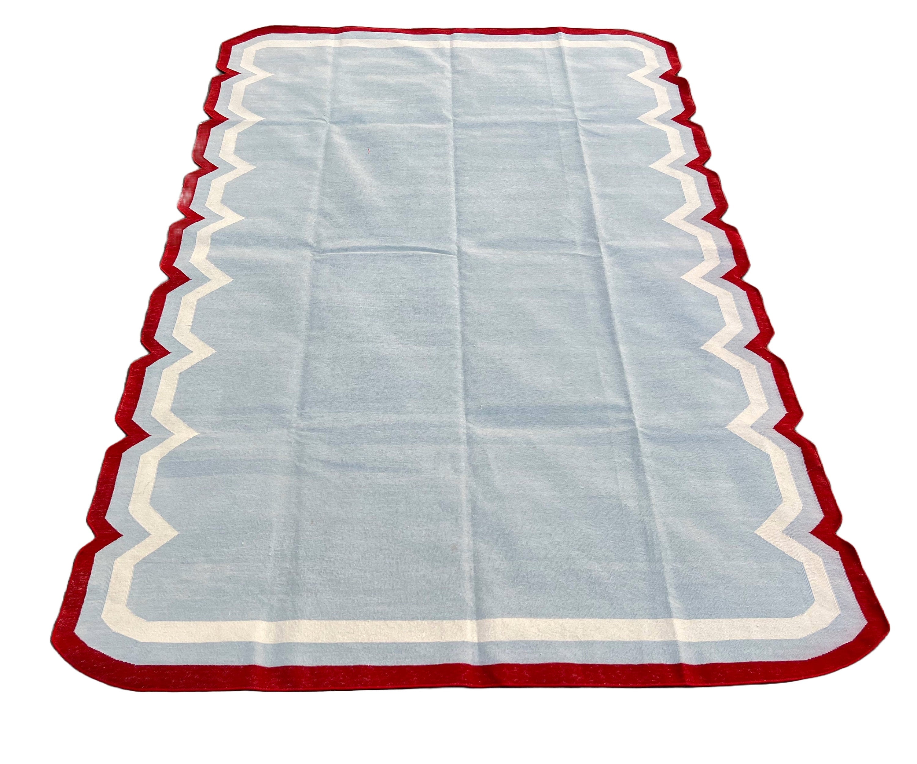 Modern Handmade Cotton Scalloped Rug