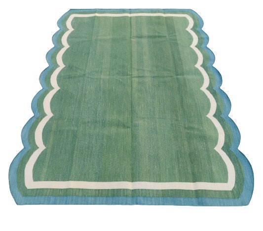 Modern Handmade Cotton Scalloped Rug