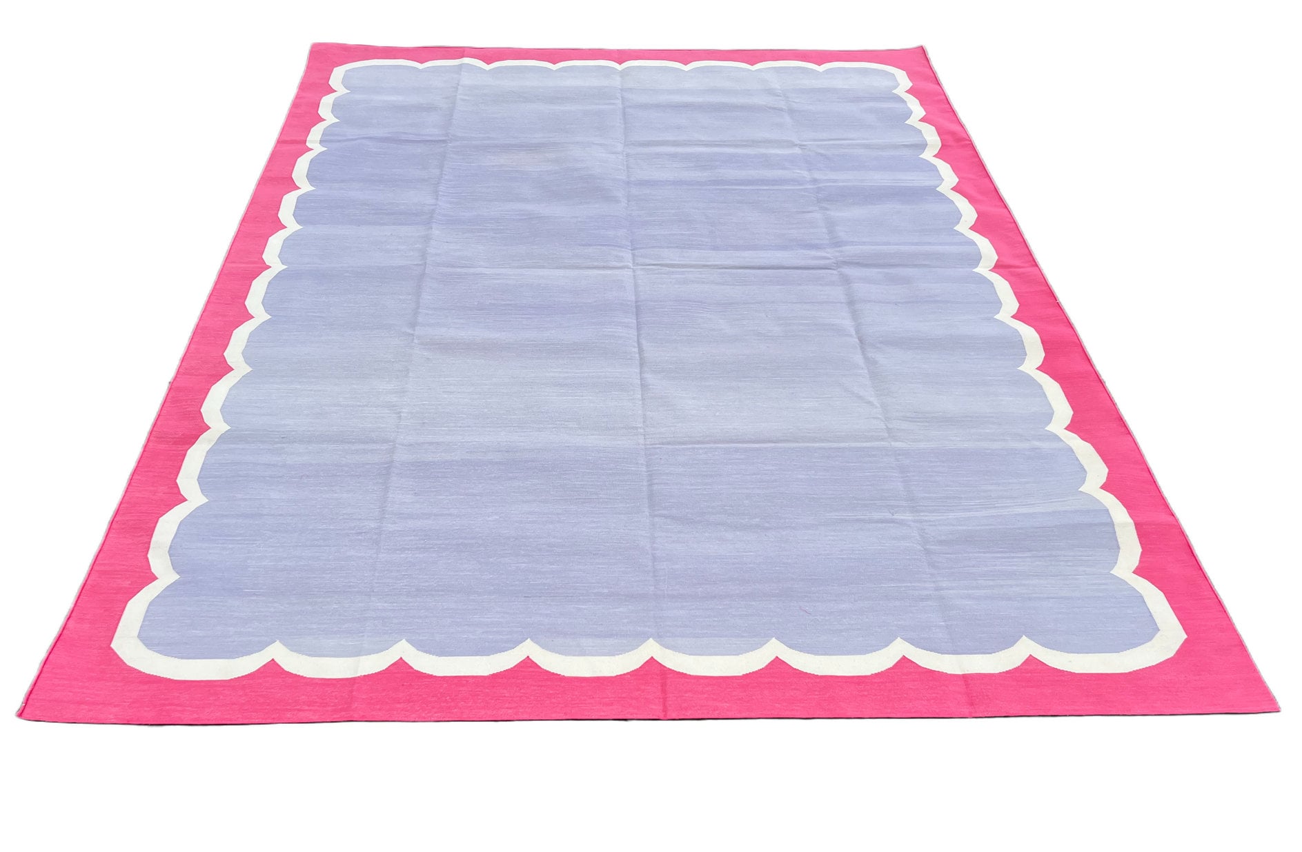 Modern Handmade Cotton Scalloped Rug